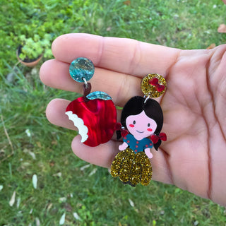 Orecchini Biancaneve e mela