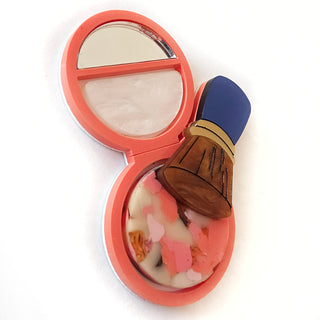 Blush & brush brooch 