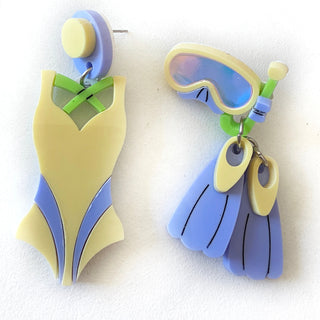 Orecchini costume da bagno maschera e pinne