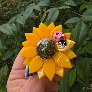 Sunflower brooch