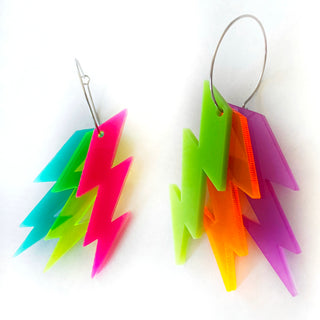 Orecchini cerchio saetta colori fluo