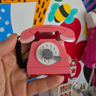 80s dynamic telephone brooch