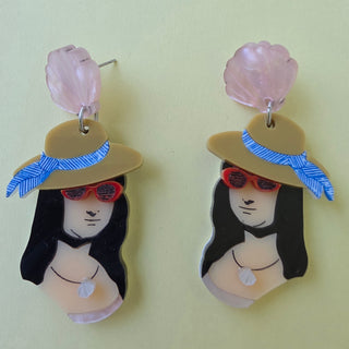 Mona Lisa at the beach earrings 