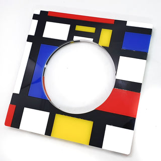 Bracciale rigido maxi ispirato a Mondrian in plexiglass taglio laser forma quadrata