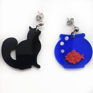 Cat and bowls with fish earrings 